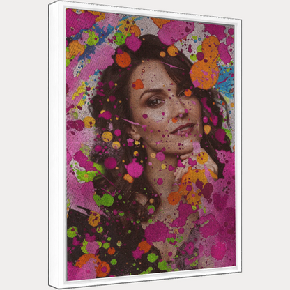 Personalisiertes Leinwandbild "Flower-Power" mit weißen Holzrahmen in Hochformat